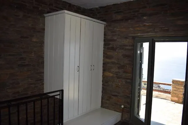 בית נופש Sea View Stone