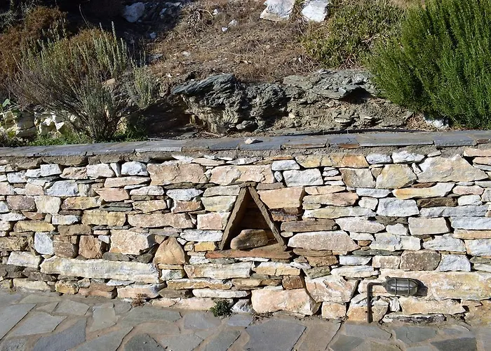 Sea View Stone Episkopion (Andros)